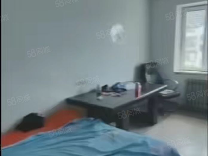 德政小区 2室1厅1卫